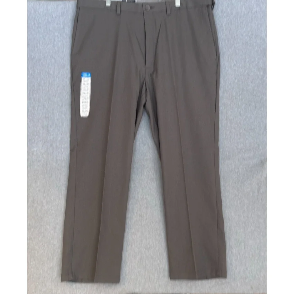 NEW! Haggar Dress Pants Mens 40x 30 Gray Stretch Classic Fit No Iron Flat Front